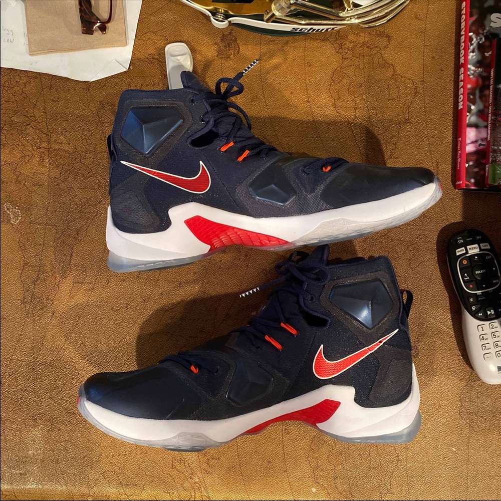 Nike Lebron 13 USA basketball shoes size 13